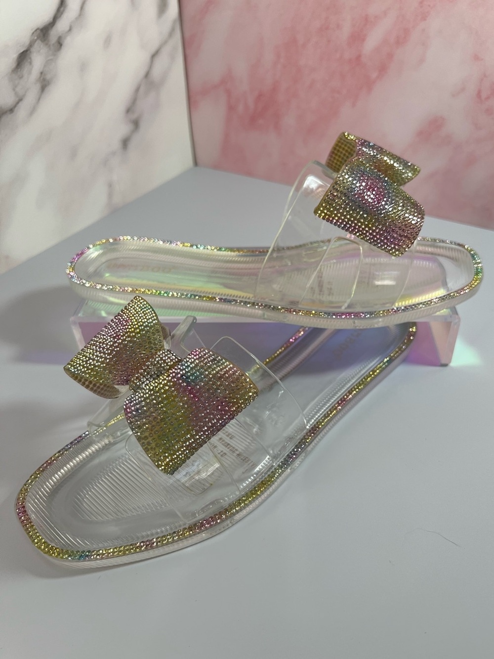 Bamboo Rhinestone Bow Jelly Sandals